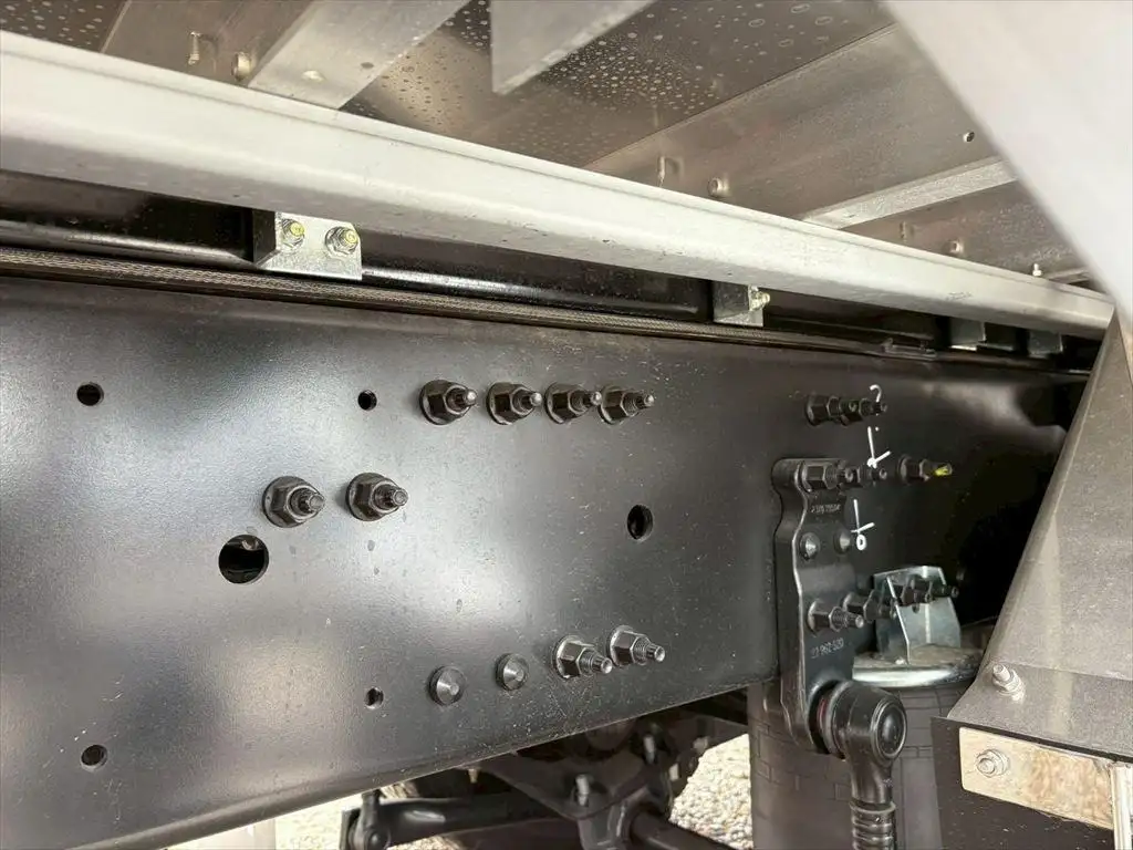 日産UD クオン  冷凍冷蔵 2PG-CD4FA R7|画像17