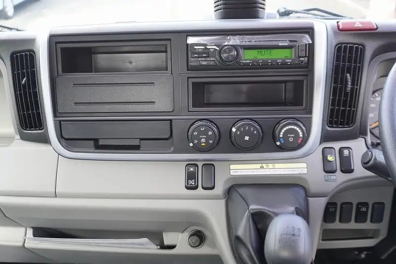 三菱 キャンター  クレーン付き(ユニック) 2PG-FEB80 R7｜画像13