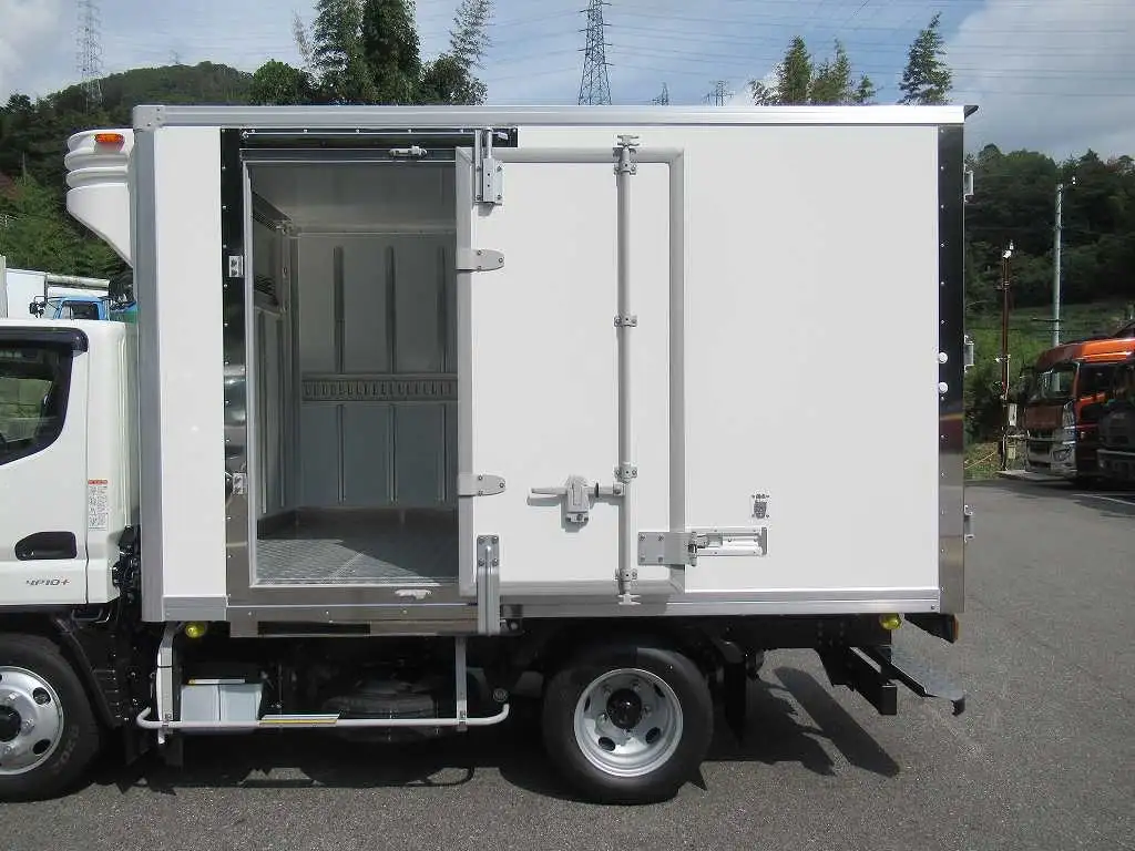 三菱 キャンター  冷凍冷蔵 2RG-FBAV0 R7｜画像9