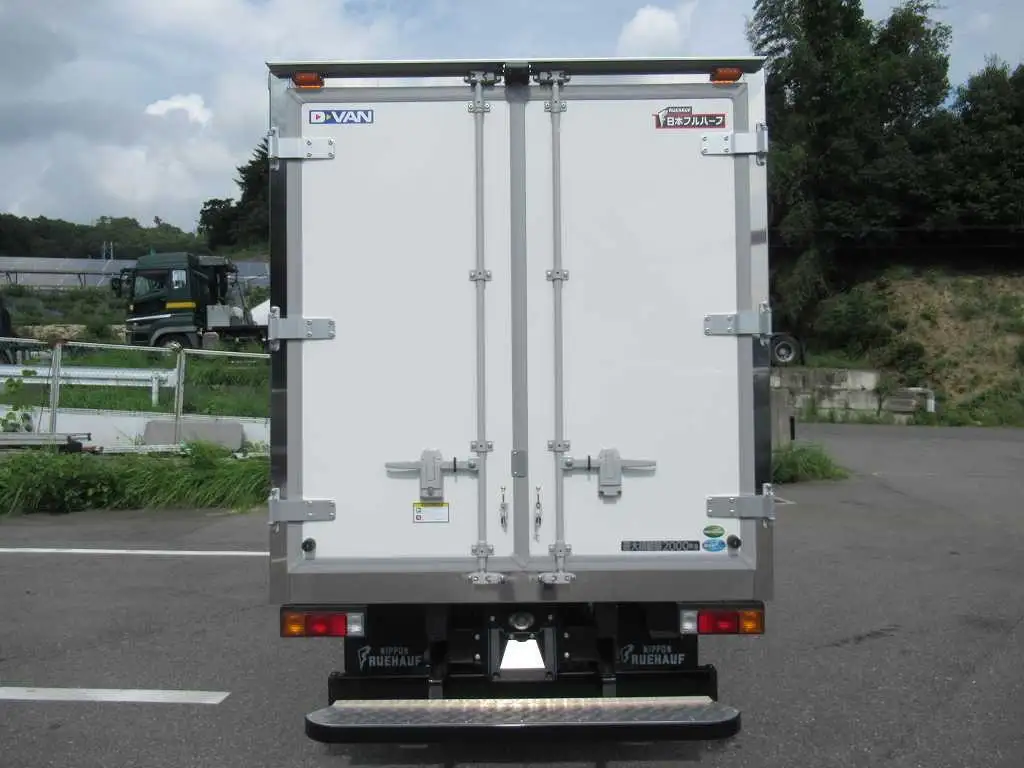 三菱 キャンター  冷凍冷蔵 2RG-FBAV0 R7｜画像4