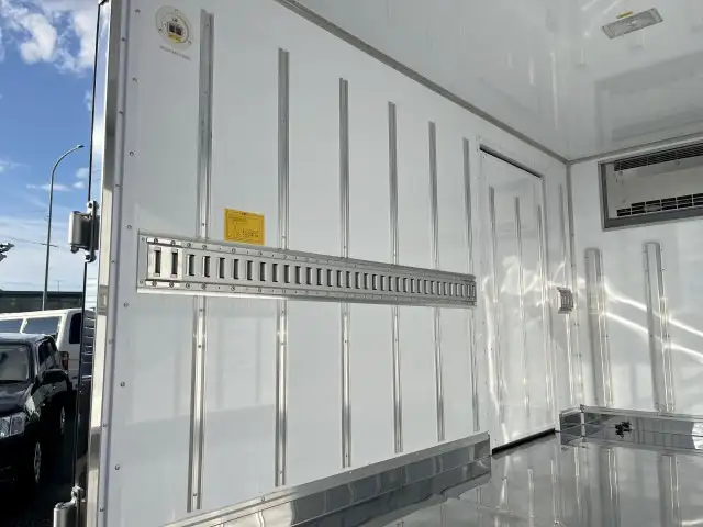 いすゞ エルフ  冷凍冷蔵 2RG-NJR88AM R6｜画像7