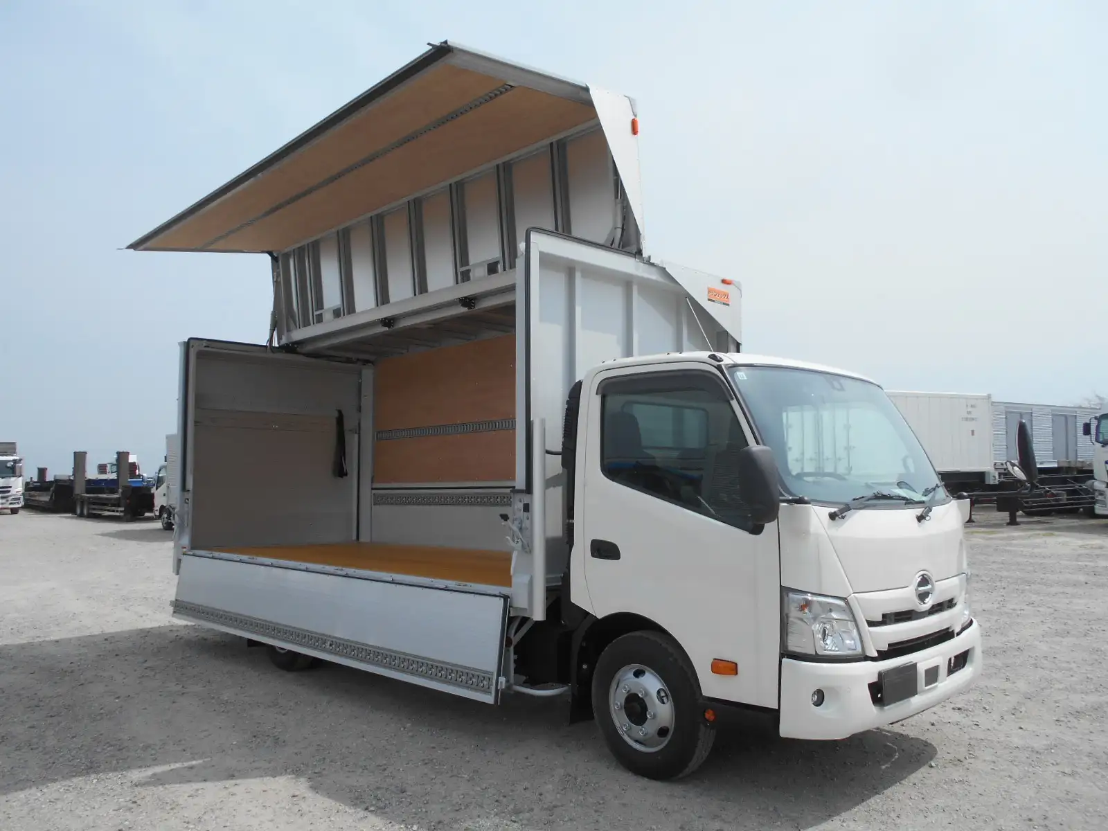 日野 デュトロ  ウイング 2KG-XZU722M R6|画像2