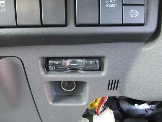 いすゞ エルフ  アルミバン 2RG-NPR88AM R7｜画像16