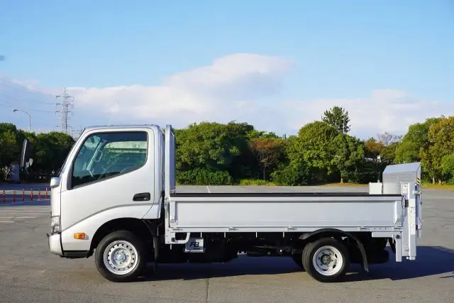 トヨタ ダイナ  平ボディ 3BF-TRY230 R5｜画像7
