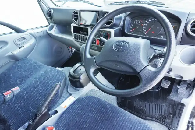 トヨタ ダイナ  平ボディ 3BF-TRY230 R5｜画像11