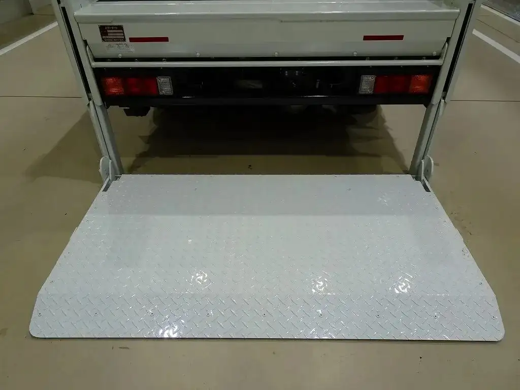 三菱 キャンター  平ボディ 2RG-FBA20 R7｜画像8