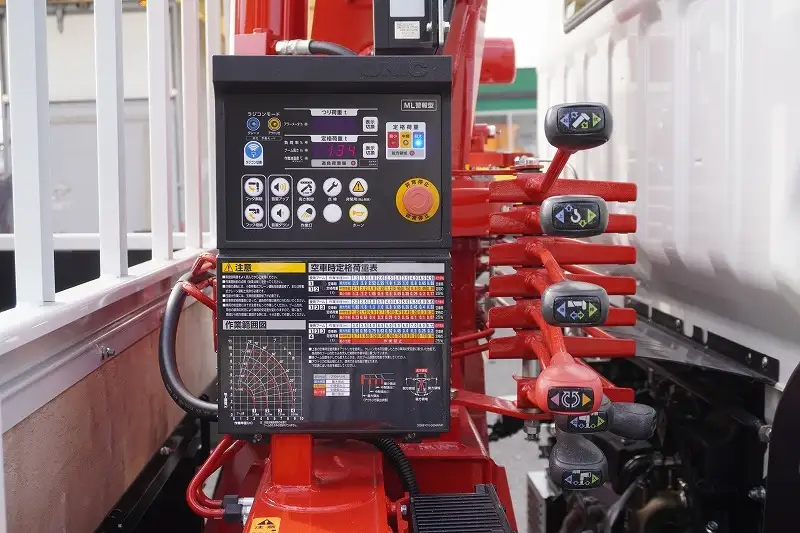 三菱 キャンター  クレーン付き(ユニック) 2PG-FEB80 R7｜画像8