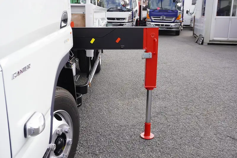 三菱 キャンター  クレーン付き(ユニック) 2PG-FEB80 R7｜画像9