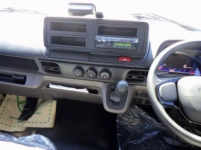 三菱 キャンター  平ボディ 2RG-FEB50 R7｜画像13