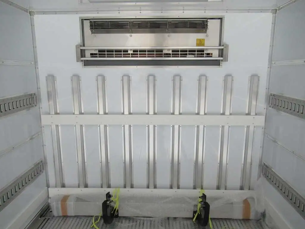 三菱 ファイター  冷凍冷蔵 2KG-FK65F R7｜画像5