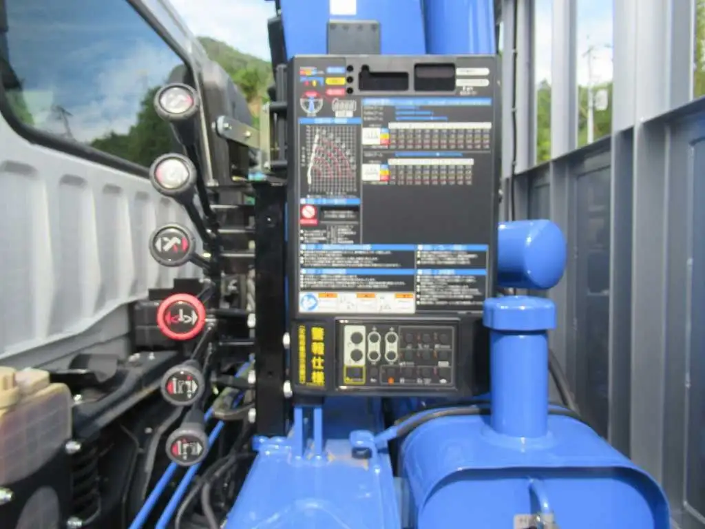 三菱 ファイター  クレーン付き(ユニック) 2DG-FQ62F R6｜画像8