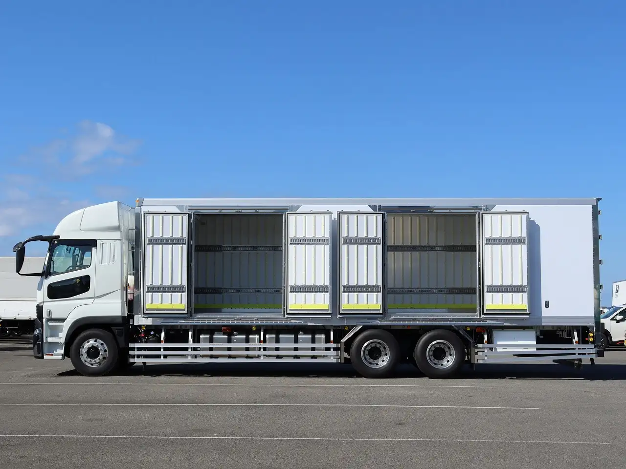 三菱 スーパーグレート  冷凍冷蔵 2PG-FU84HZ R7｜画像3