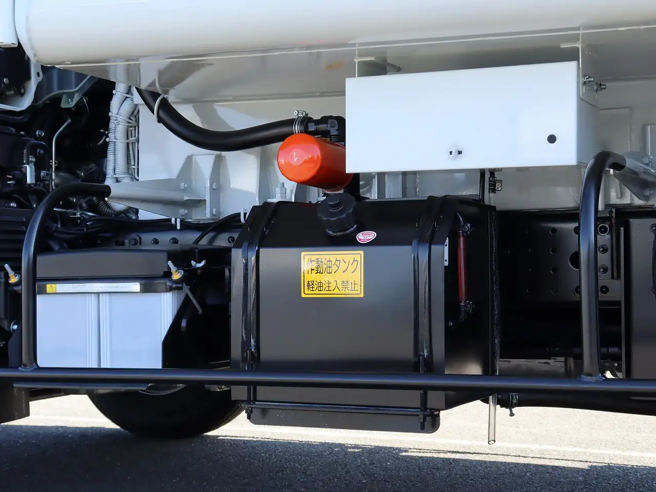 三菱 キャンター  パッカー車(塵芥車) 2PG-FEB90 R7｜画像16