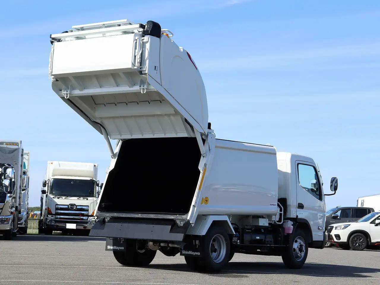 三菱 キャンター  パッカー車(塵芥車) 2PG-FEB90 R7｜画像3