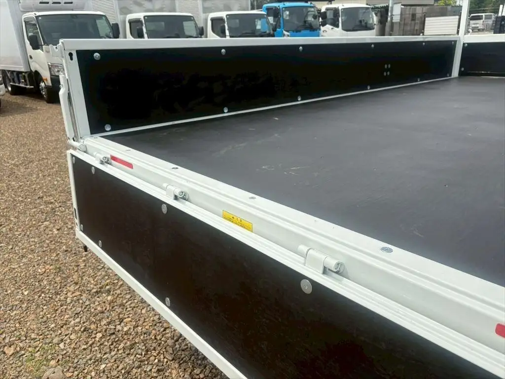 三菱 キャンター  クレーン付き(ユニック) 2PG-FEB80 R7｜画像9