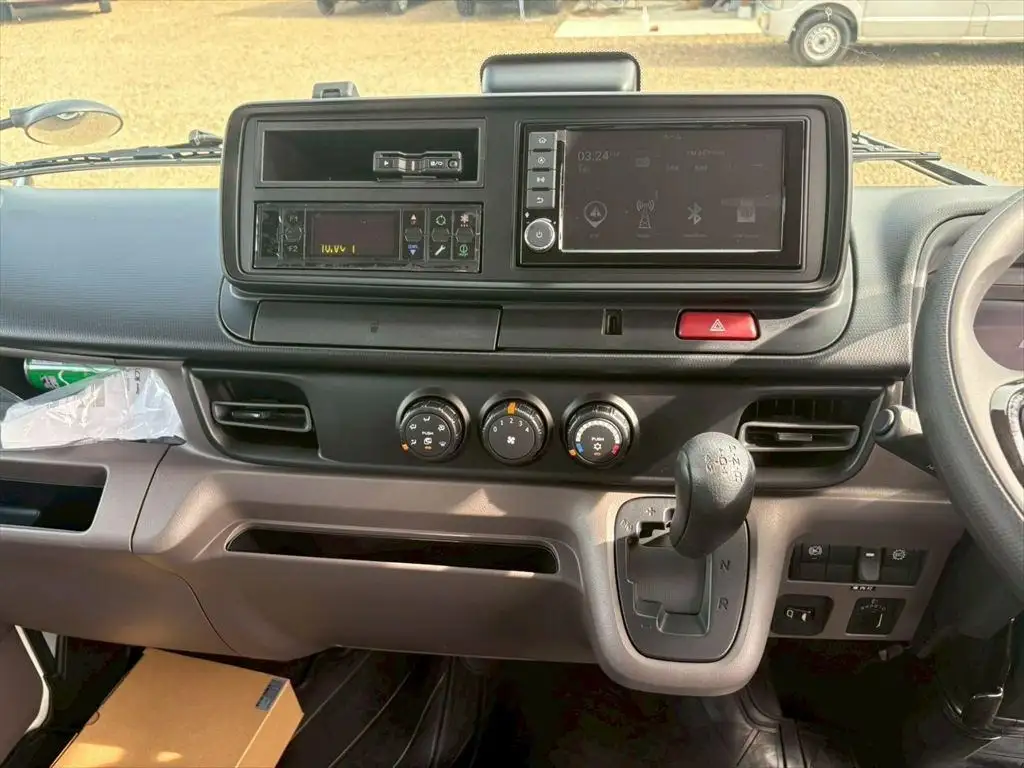 三菱 キャンター  冷凍冷蔵 2RG-FBA20 R7｜画像15