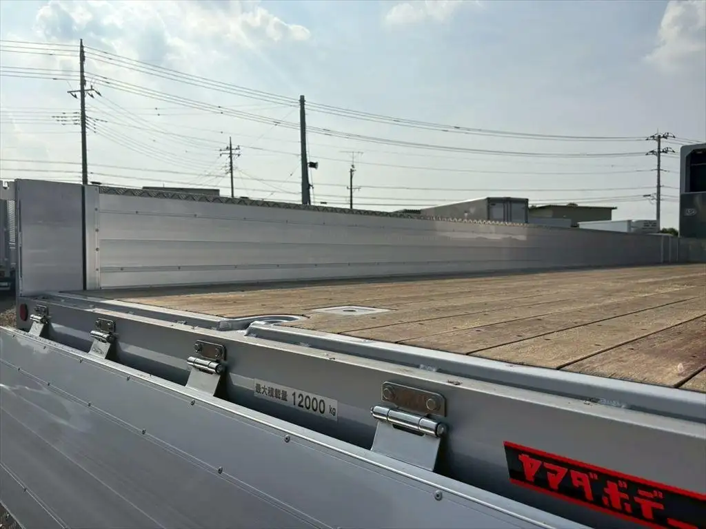 三菱 スーパーグレート  クレーン付き(ユニック) 2PG-FS84VZ R7｜画像10