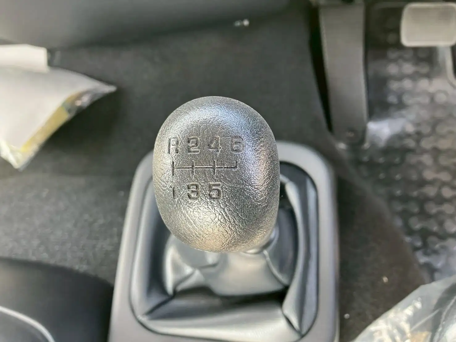 三菱 ファイター  平ボディ 2KG-FK62F R7｜画像13