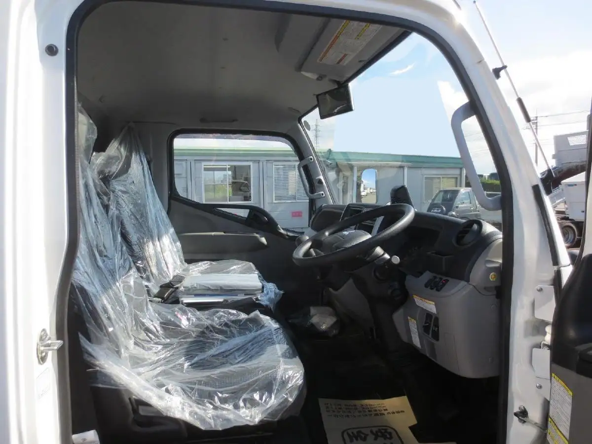 三菱 キャンター  アルミバン 2PG-FEB80 R7｜画像12