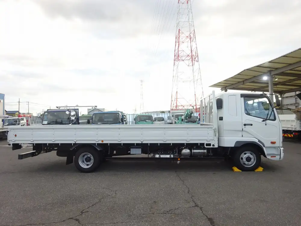 三菱 ファイター  平ボディ 2KG-FK62F R5｜画像3