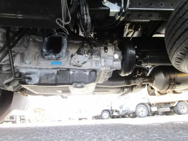 日野 デュトロ  アルミバン 2RG-XZU655M R4｜画像16