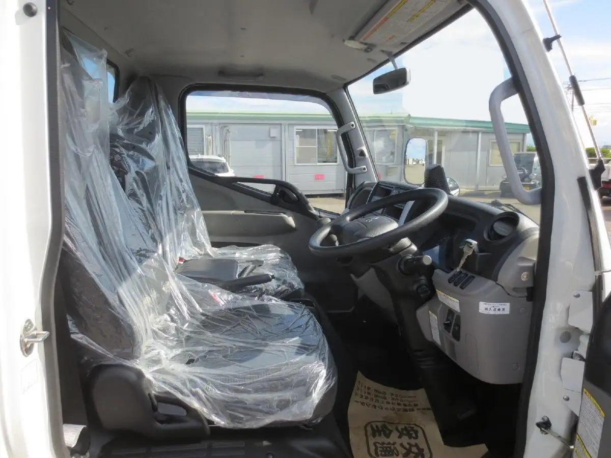 三菱 キャンター  平ボディ 2RG-FBAV0 R5｜画像12
