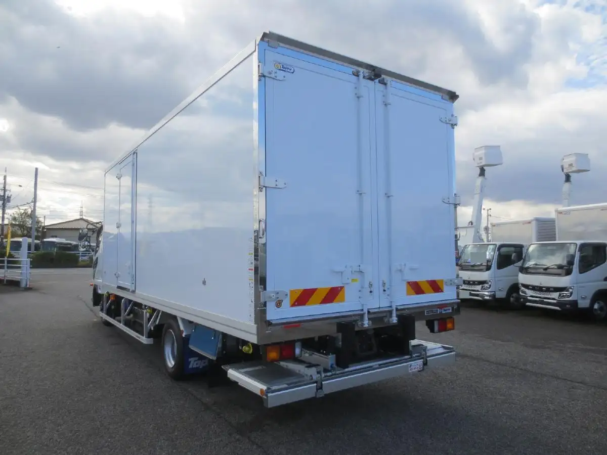 三菱 ファイター  冷凍冷蔵 2KG-FK65F R7｜画像6