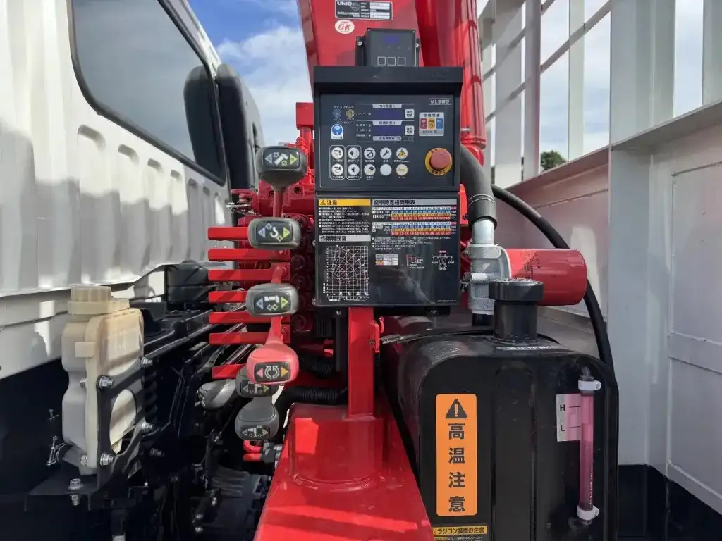 三菱 ファイター  クレーン付き(ユニック) 2DG-FQ62F R7｜画像10