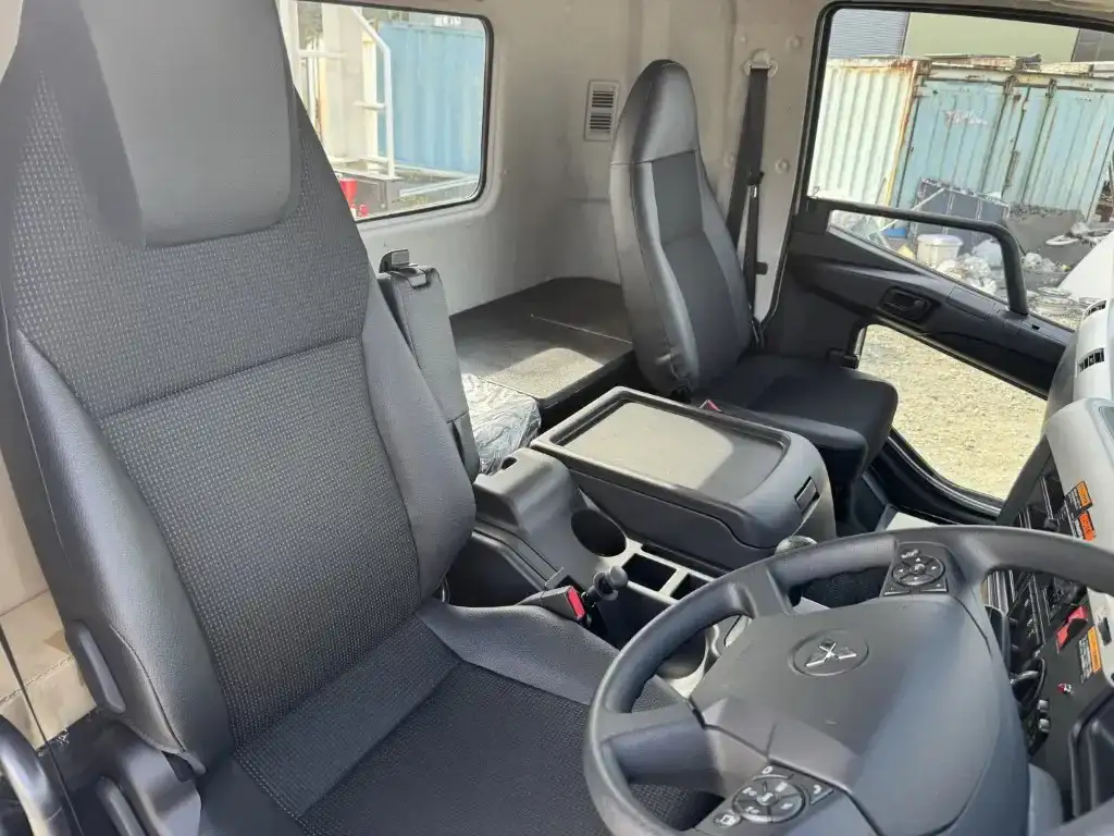 三菱 ファイター  クレーン付き(ユニック) 2DG-FQ62F R7｜画像11