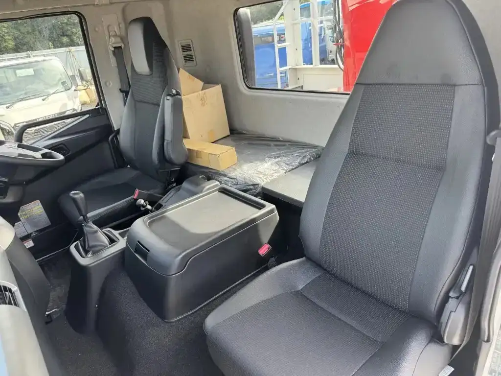 三菱 ファイター  クレーン付き(ユニック) 2DG-FQ62F R7｜画像12