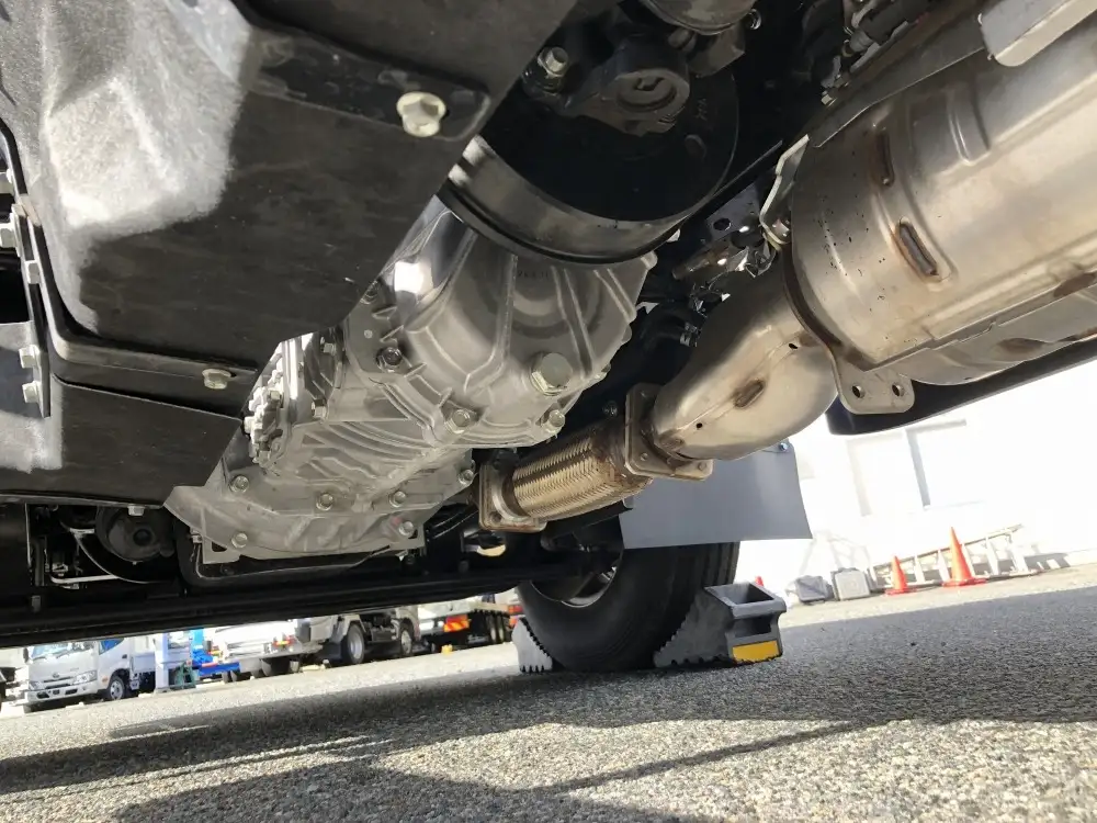 マツダ タイタン  平ボディ 2RG-LMR88C R6｜画像16