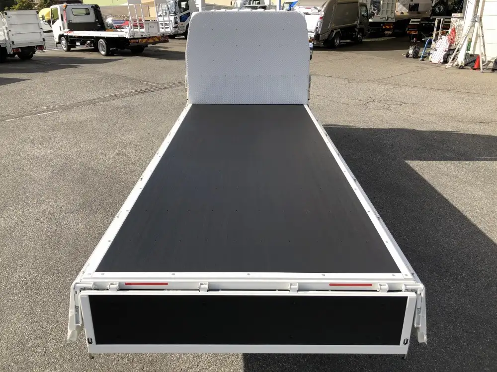 マツダ タイタン  平ボディ 2RG-LMR88C R6｜画像7