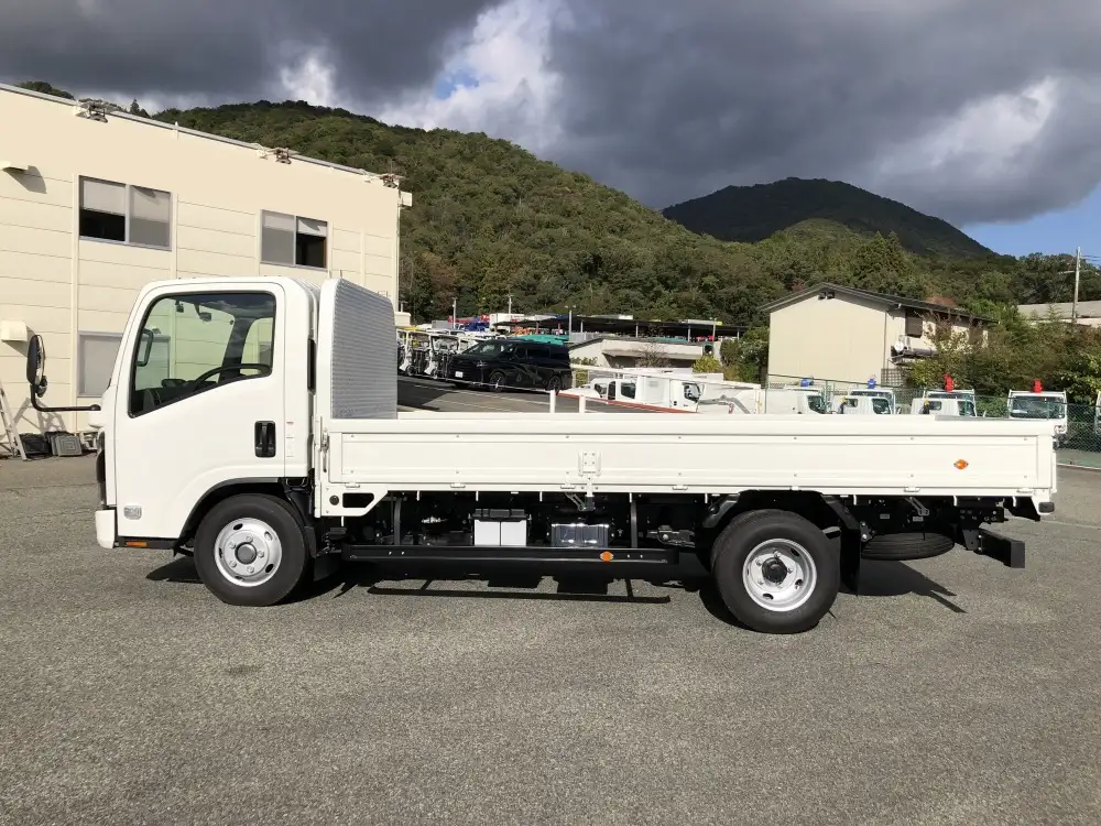 マツダ タイタン  平ボディ 2RG-LMR88C R6｜画像6