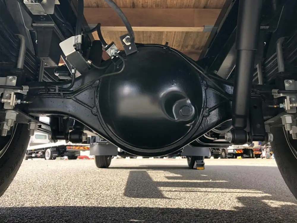 マツダ タイタン  平ボディ 2RG-LMR88C R6｜画像17