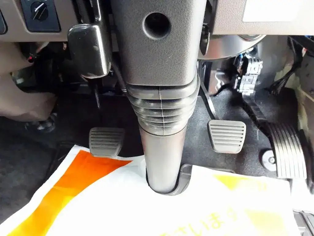 三菱 キャンター  平ボディ 2RG-FBA20 R7｜画像15