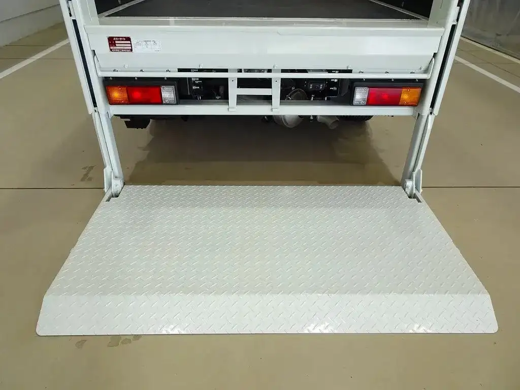 三菱 キャンター  平ボディ 2RG-FBA20 R7｜画像8