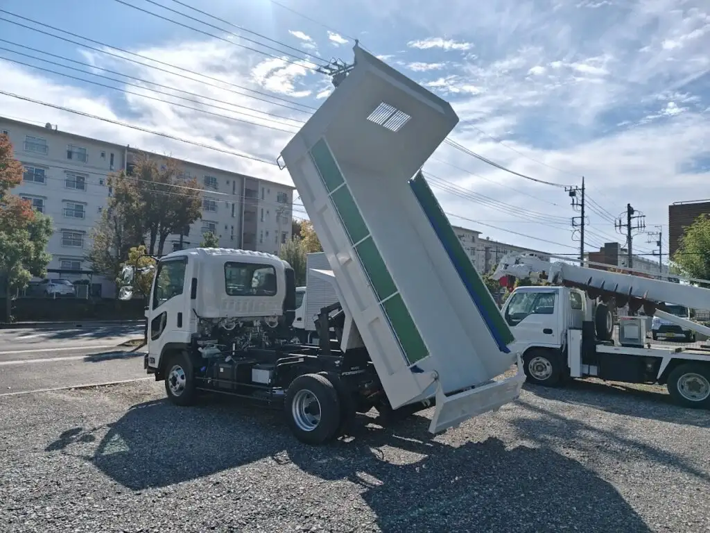 いすゞ フォワード  ダンプ 2RG-FRR90S1 R5｜画像6