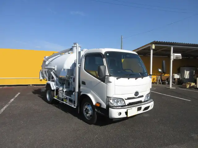 日野 デュトロ  タンク車 2PG-XZU640F R7｜画像2