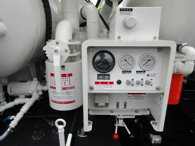 日野 デュトロ  タンク車 2PG-XZU640F R7｜画像12