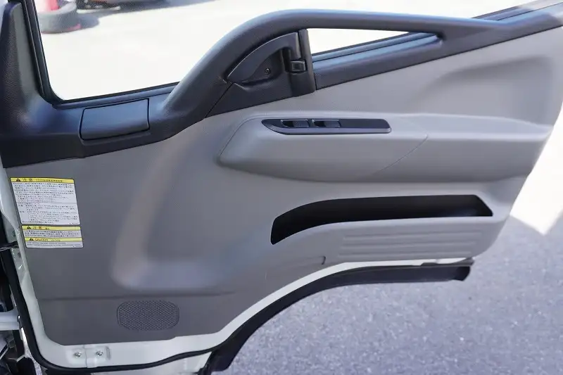 三菱 キャンター  ウイング 2RG-FEB50 R5｜画像15