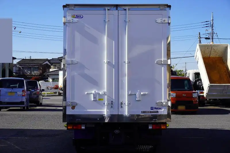 三菱 キャンター  冷凍冷蔵 2RG-FBAV0 R7｜画像3