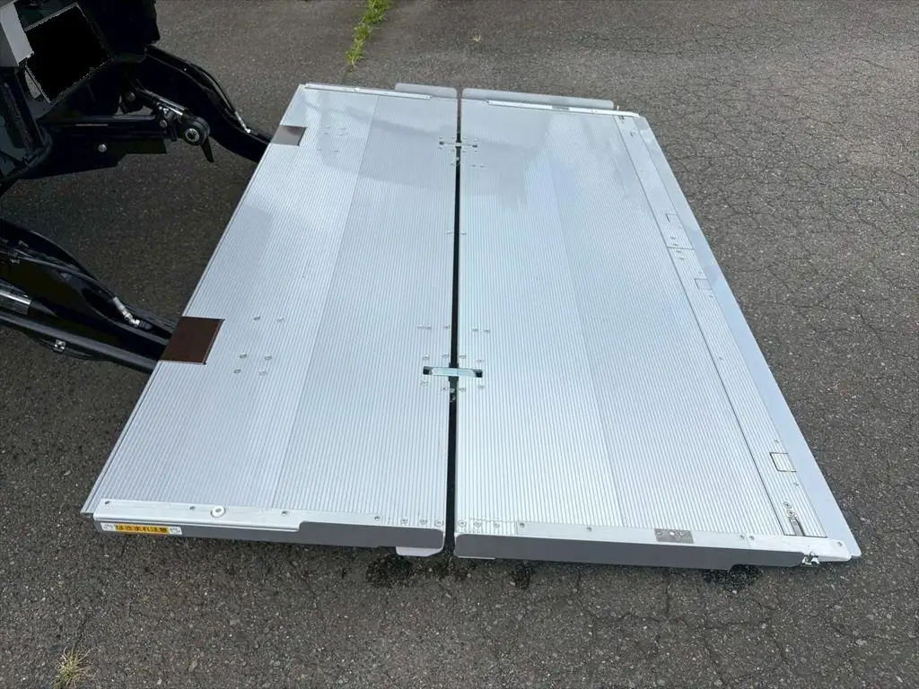 日野 レンジャー  冷凍冷蔵 2KG-FD2ABG R7｜画像11