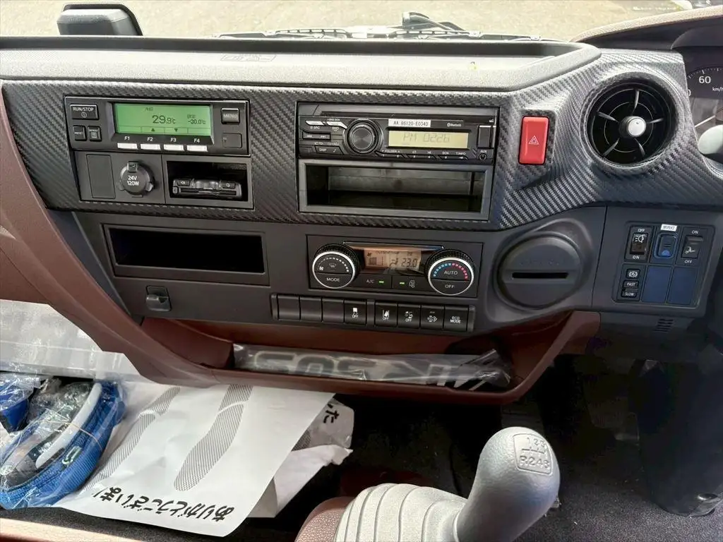 日野 レンジャー  冷凍冷蔵 2KG-FD2ABG R7｜画像14