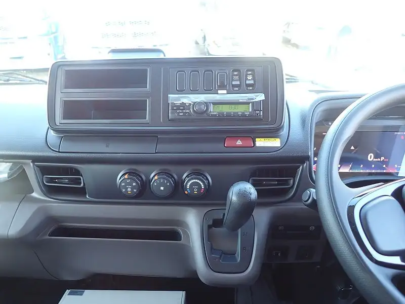 三菱 キャンター  ウイング 2RG-FEB50 R7｜画像10