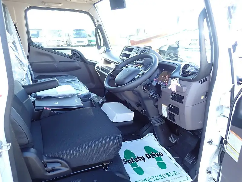 三菱 キャンター  ウイング 2RG-FEB50 R7｜画像8