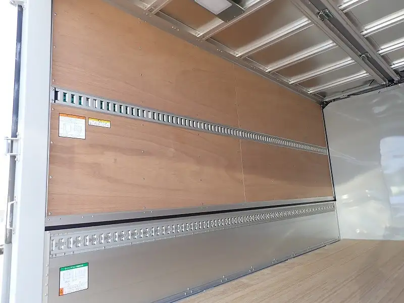 三菱 キャンター  ウイング 2RG-FEB50 R7｜画像7