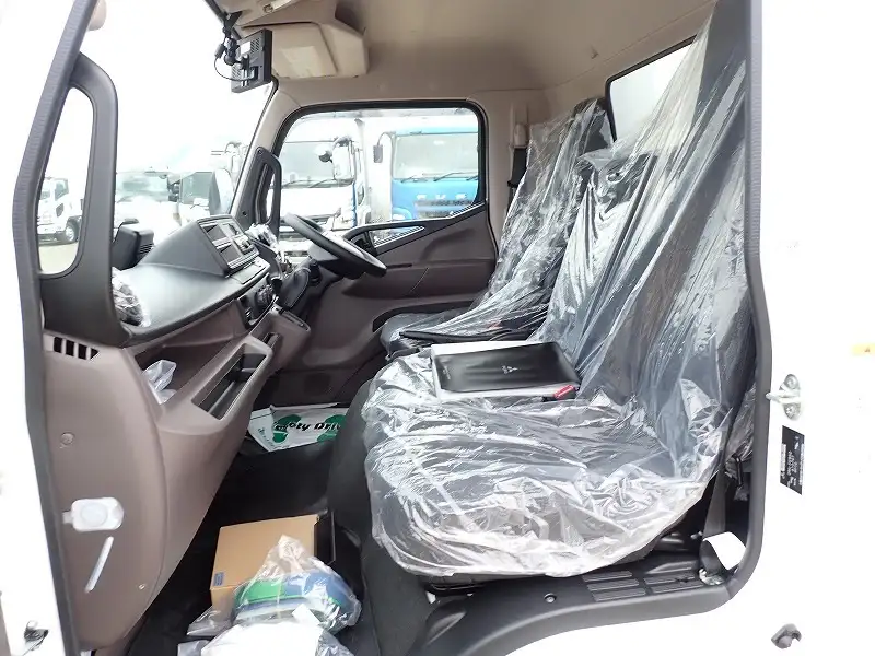 三菱 キャンター  ウイング 2RG-FEB50 R7｜画像9