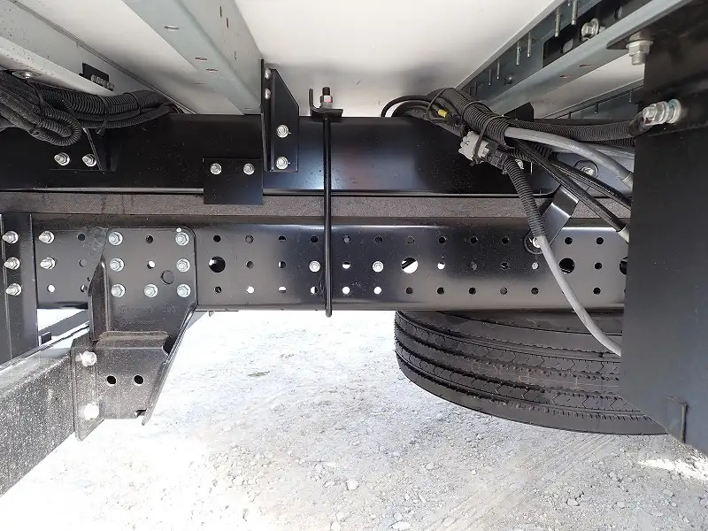 三菱 キャンター  ウイング 2PG-FEB90 R6｜画像18