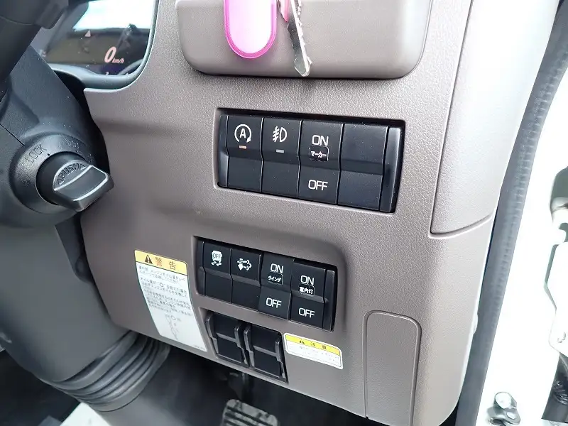 三菱 キャンター  ウイング 2PG-FEB90 R6｜画像14