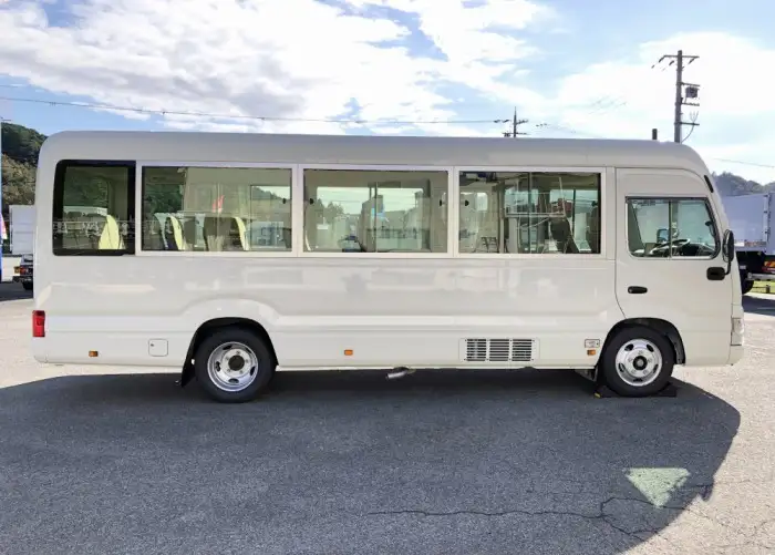 トヨタ コースター  バス 2KG-GDB70 R6｜画像3